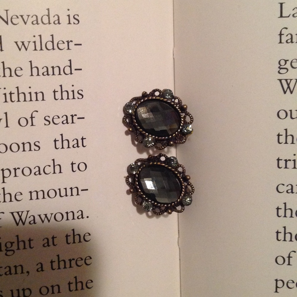 Victorian Style Filagree Earrings From Tilly’s